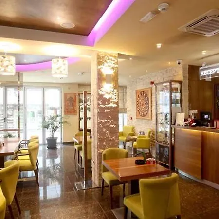Hotel Bistrik City Center 
